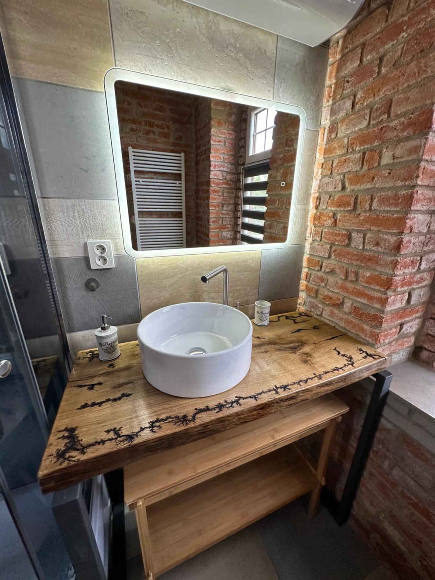 Loft Apartments 德辛 外观 照片